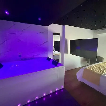 Penthouse Manhattan Jacuzzi Balneo Luxe *