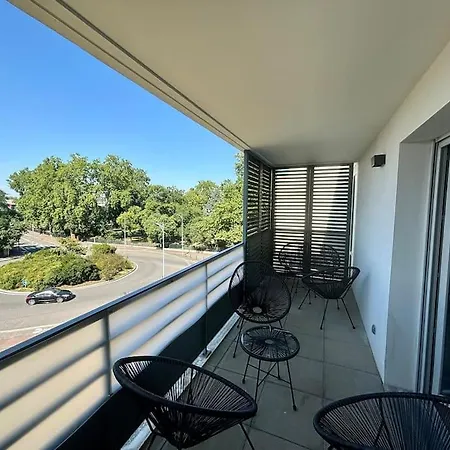 Apartment Penthouse Manhattan Jacuzzi Balneo Luxe Toulouse