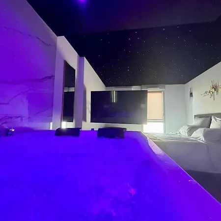 Penthouse Manhattan Jacuzzi Balneo Luxe *