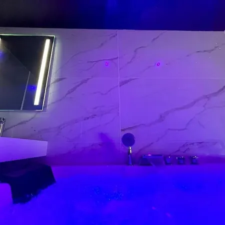 Penthouse Manhattan Jacuzzi Balneo Luxe Apartment *